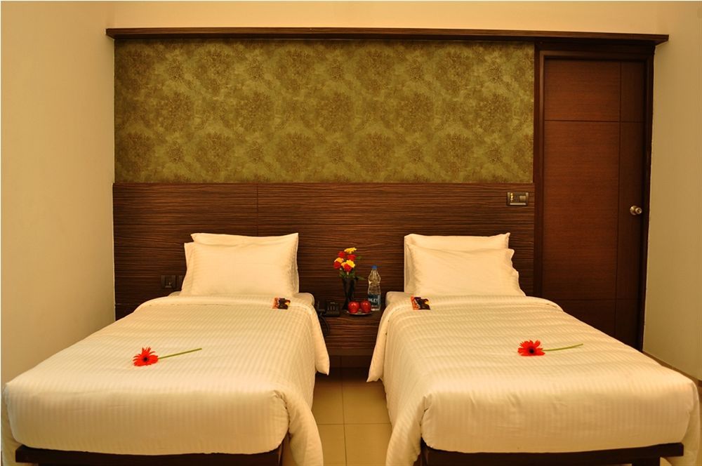 The Palazzo Hotel Hyderabad Exterior foto